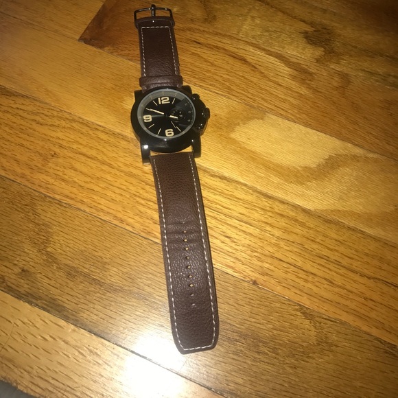 Men's brown watch with box - Picture 4 of 8