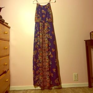 FLORAL MAXI SIDE SLIT DRESS SIZE LARGE