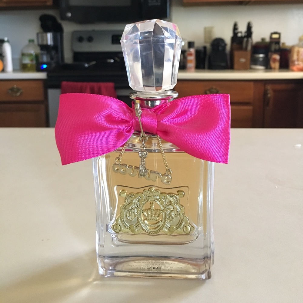 Juicy Couture Viva La Juicy Perfume