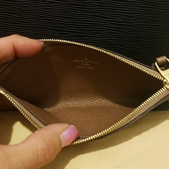 ❌SOLD❌ LV Curieuse wallet - EUC - Picture 7 of 8