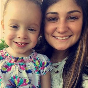 Meet your Posher, Nina