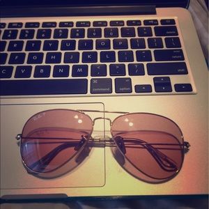 Pink polarized rayban aviators- like new w/ case