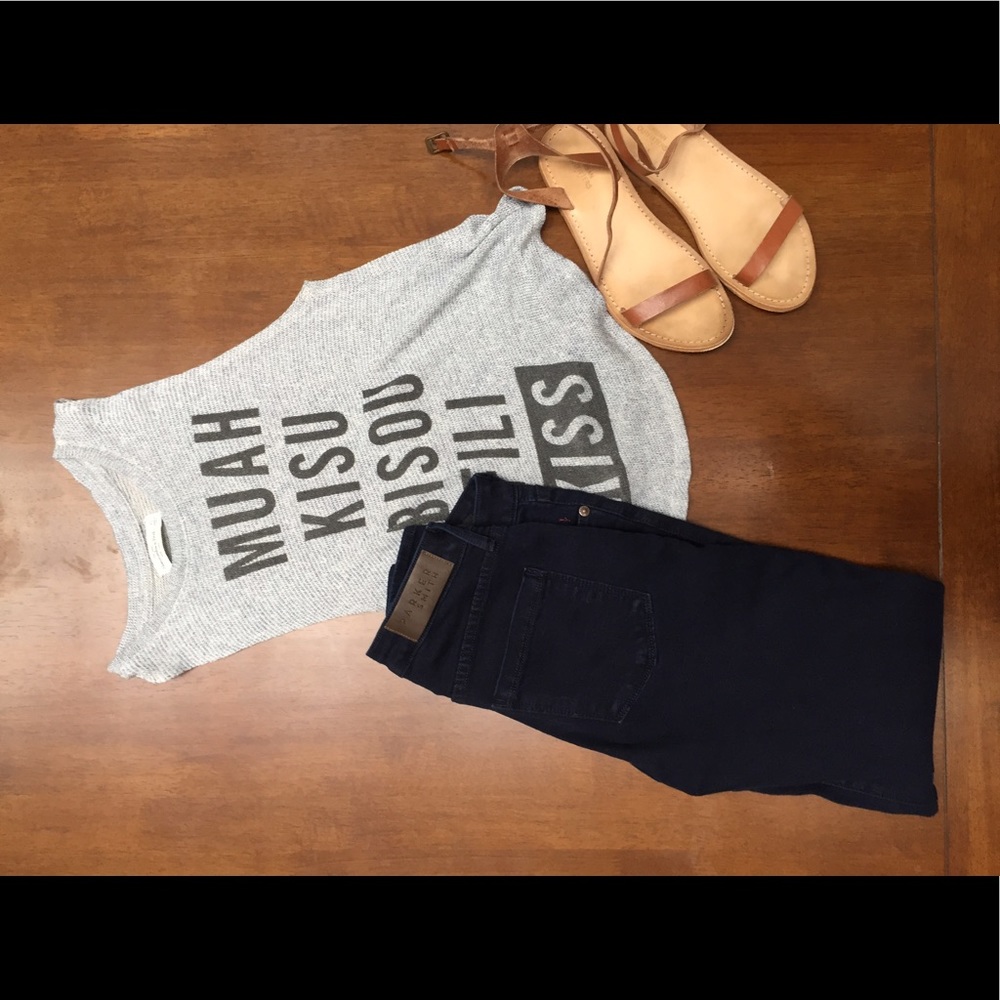 Abercrombie and Fitch Sleeveless Sweater Top