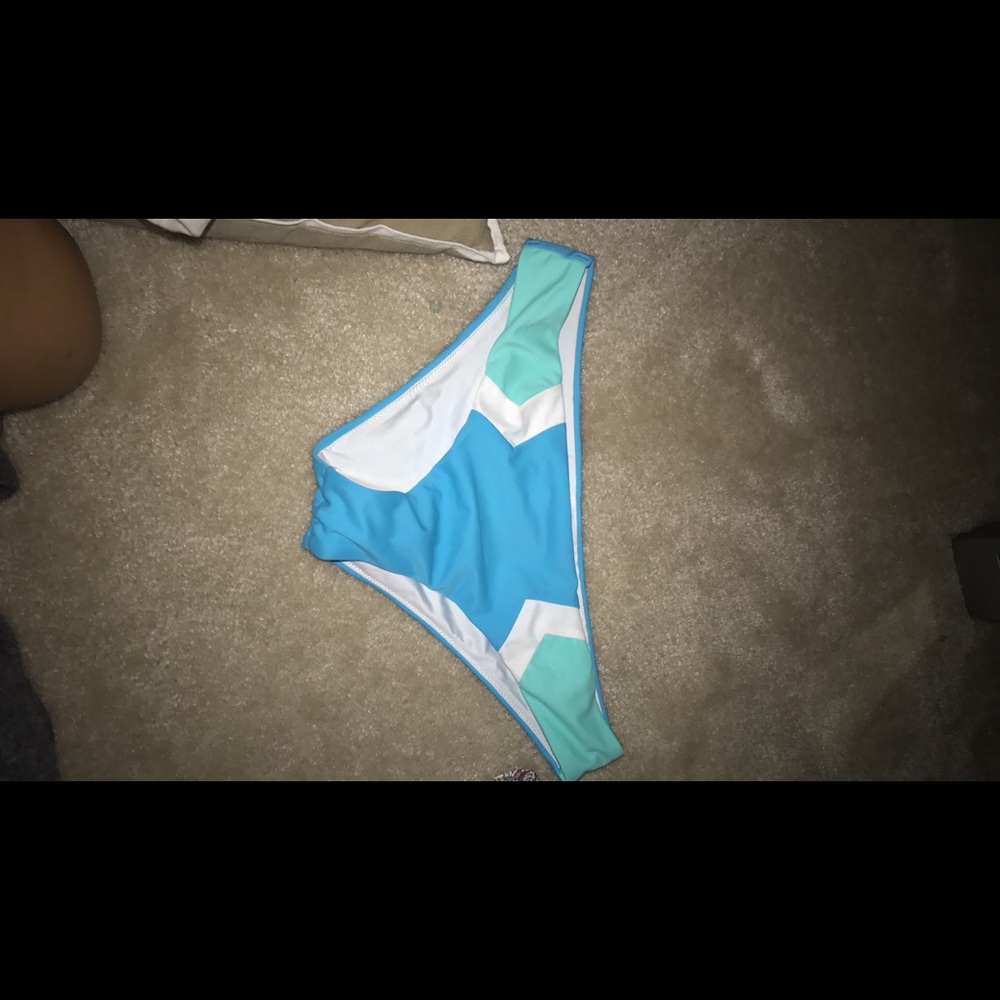 VS blue cheeky bottoms