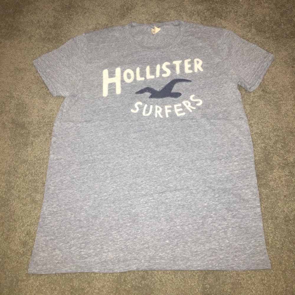 Men's small Hollister T shirt