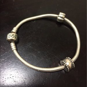 Pandora bracelet with two spacers