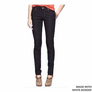 Dark wash Gap skinny jeans