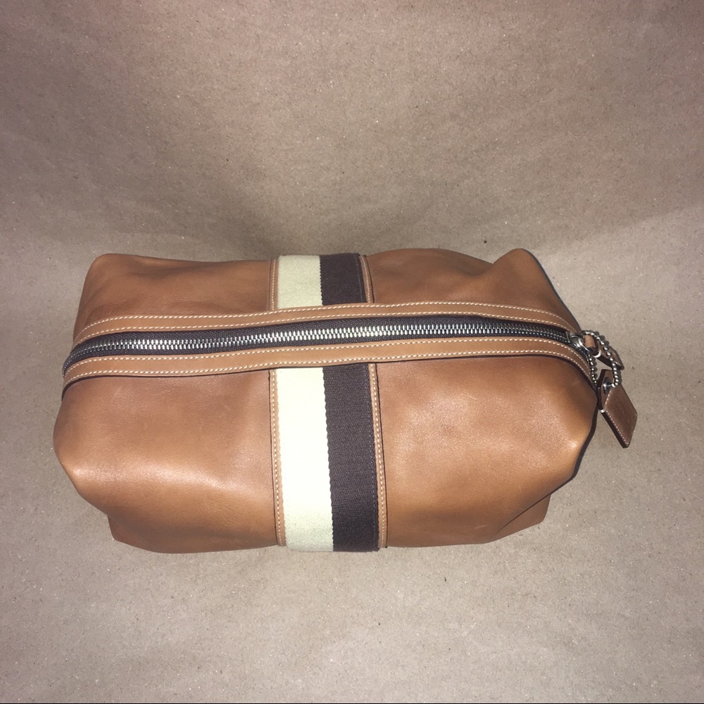๐ SOLD ๐ Coach - Picture 2 of 8