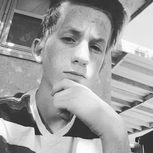 Meet your Posher, Adam