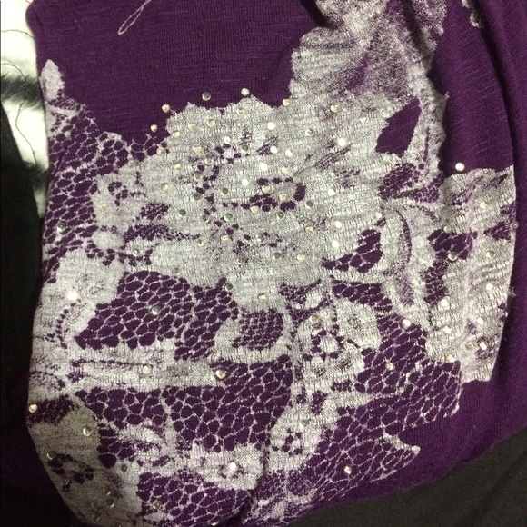 Purple top - Picture 2 of 5