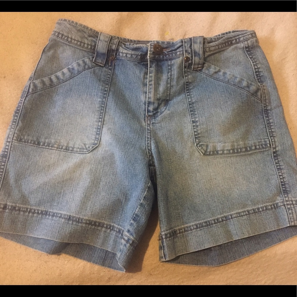 Faded Glory stretch denim shorts
