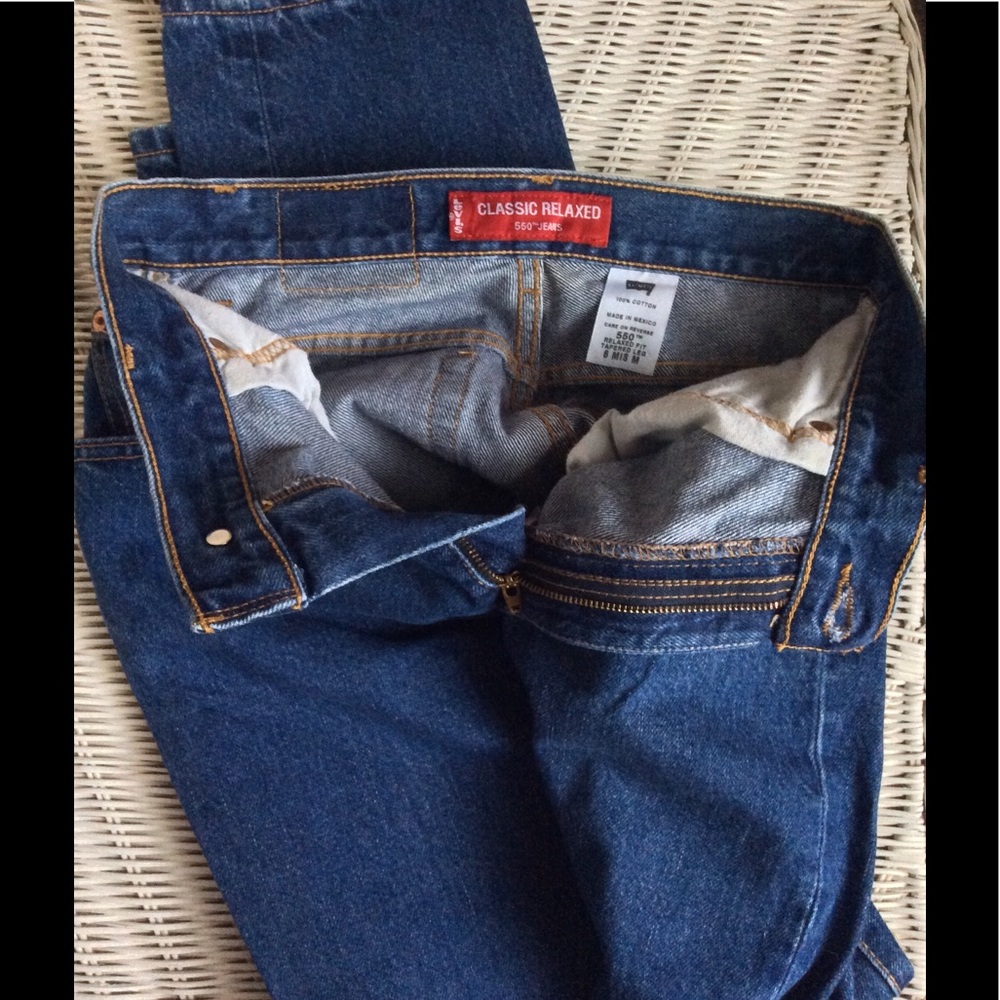 Levi's Vintage Relaxed Fit Tapered Leg High Waist - Picture 5 of 5