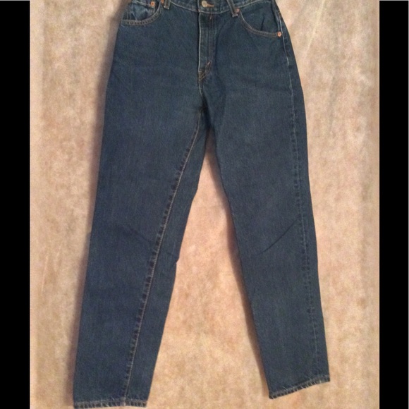 Levi's Vintage Relaxed Fit Tapered Leg High Waist - Picture 3 of 5
