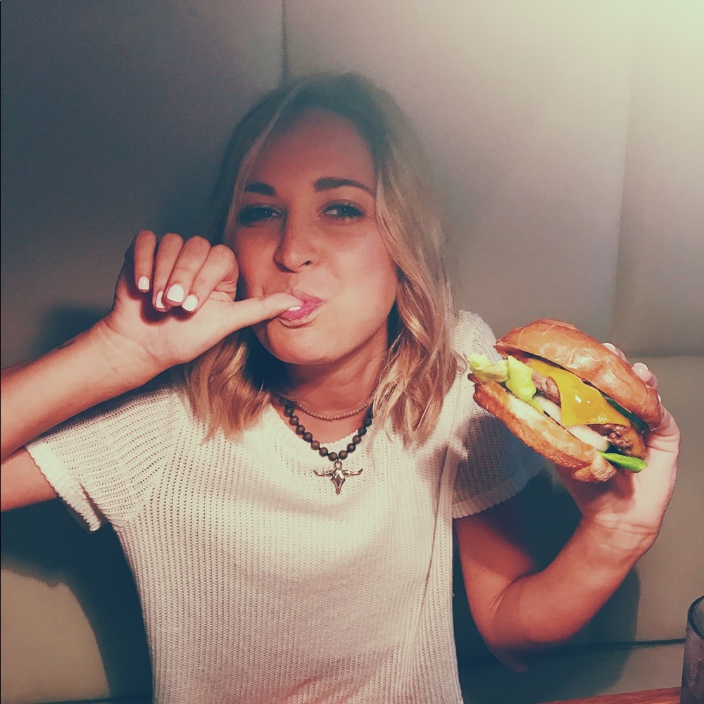 Meet your Posher, Delaney