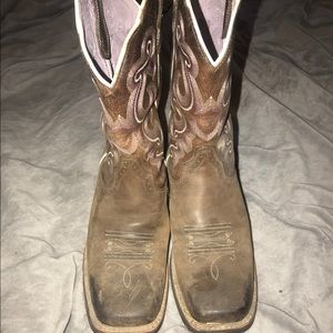 Women's ariat boots