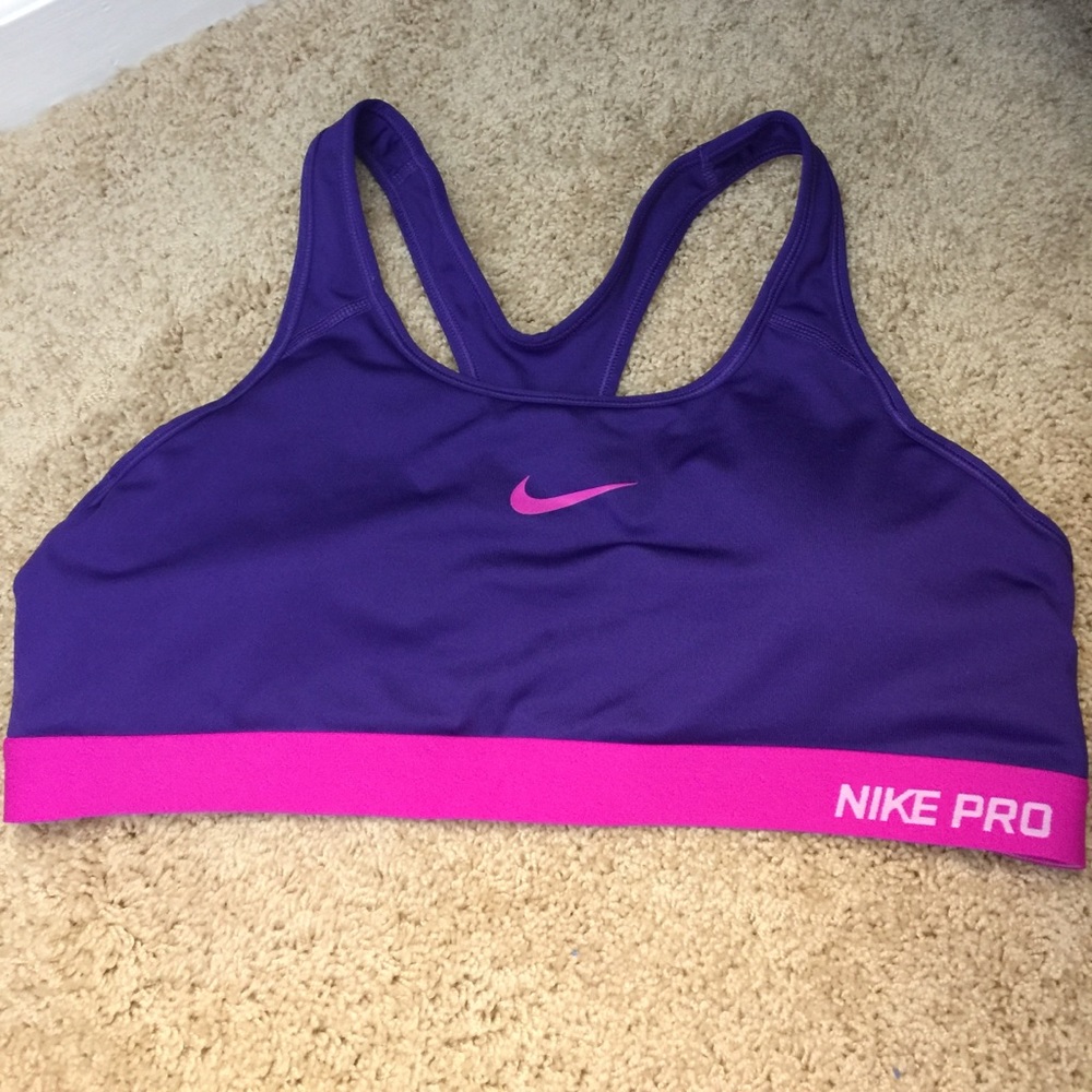 Nike sports bra