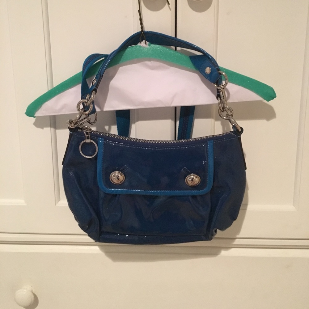 Coach poppy pocketbook with adjustable satchel
