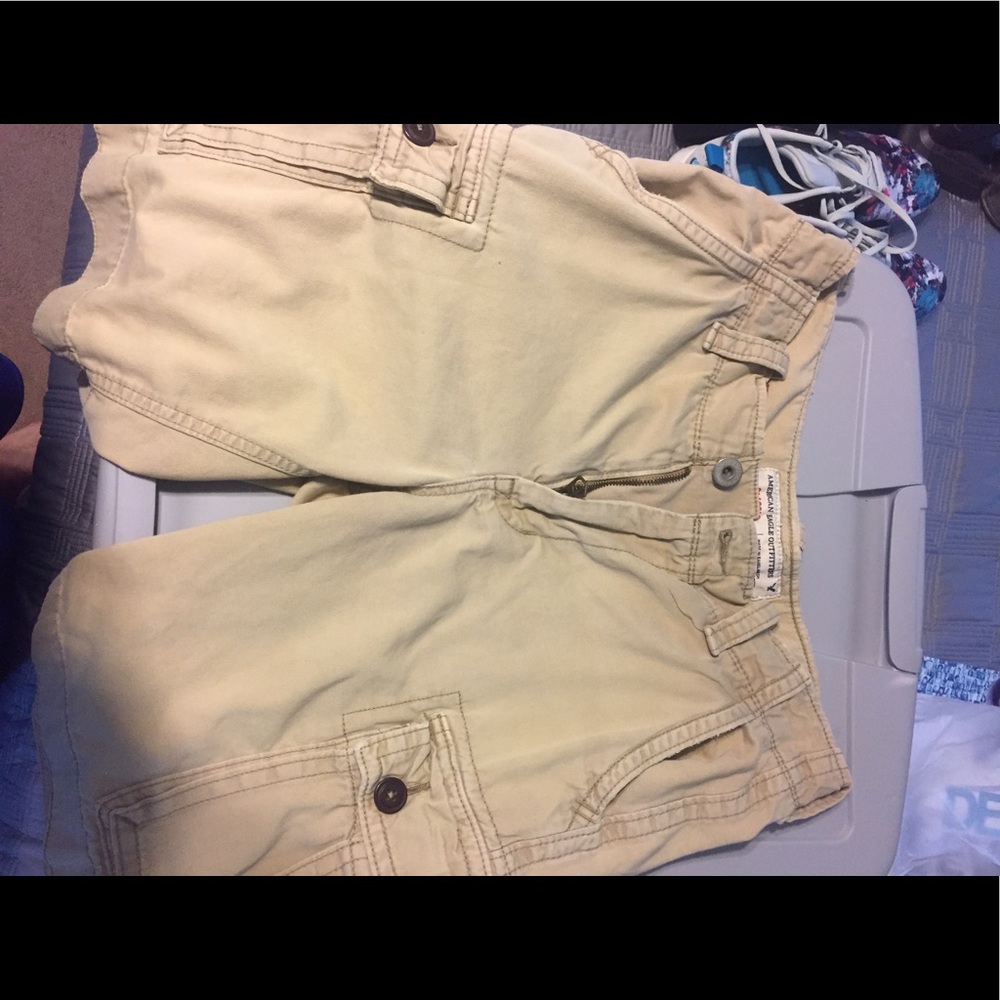 Men's American Eagle Cargo shorts
