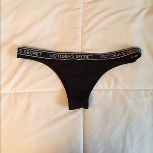 Victoria's Secret cheeky bikini bottoms