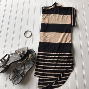 Striped top. Super soft material.