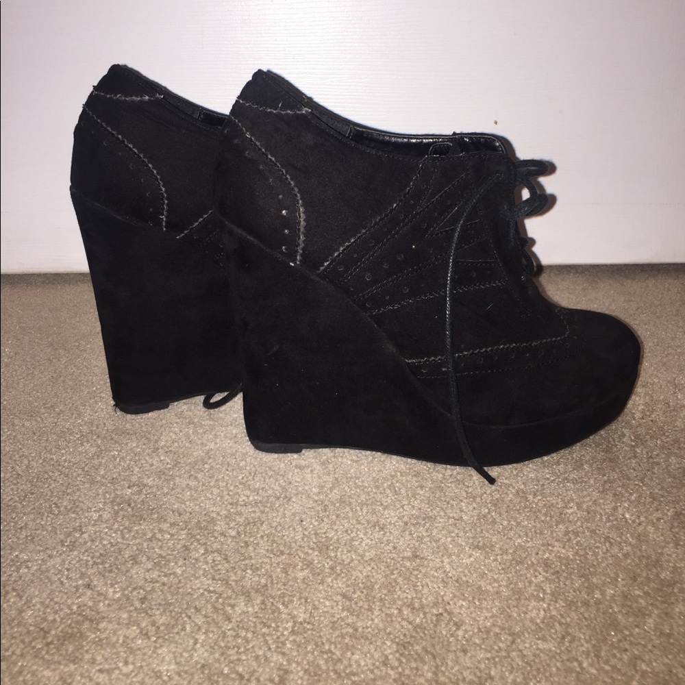 Forever 21 Black Faux Suede Wedged Booties