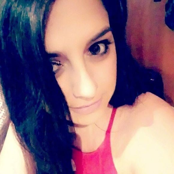 Meet your Posher, Kayla - Picture 1 of 1