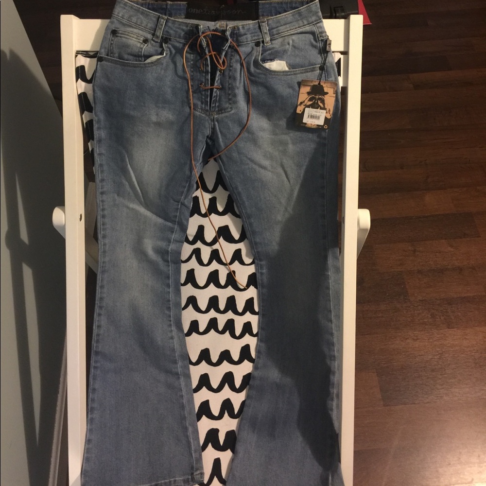 NWT one teaspoon flares size 12
