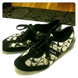 Coach Baylee Sneakers,  EUC size 10M