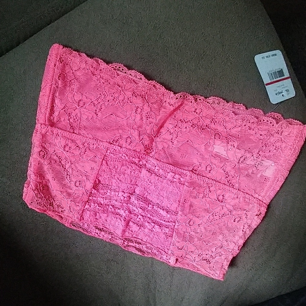 { Free People } Lacy Bandeau Cropped Bra - Picture 3 of 7