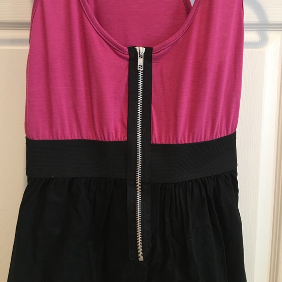 Color block dress - Picture 2 of 5