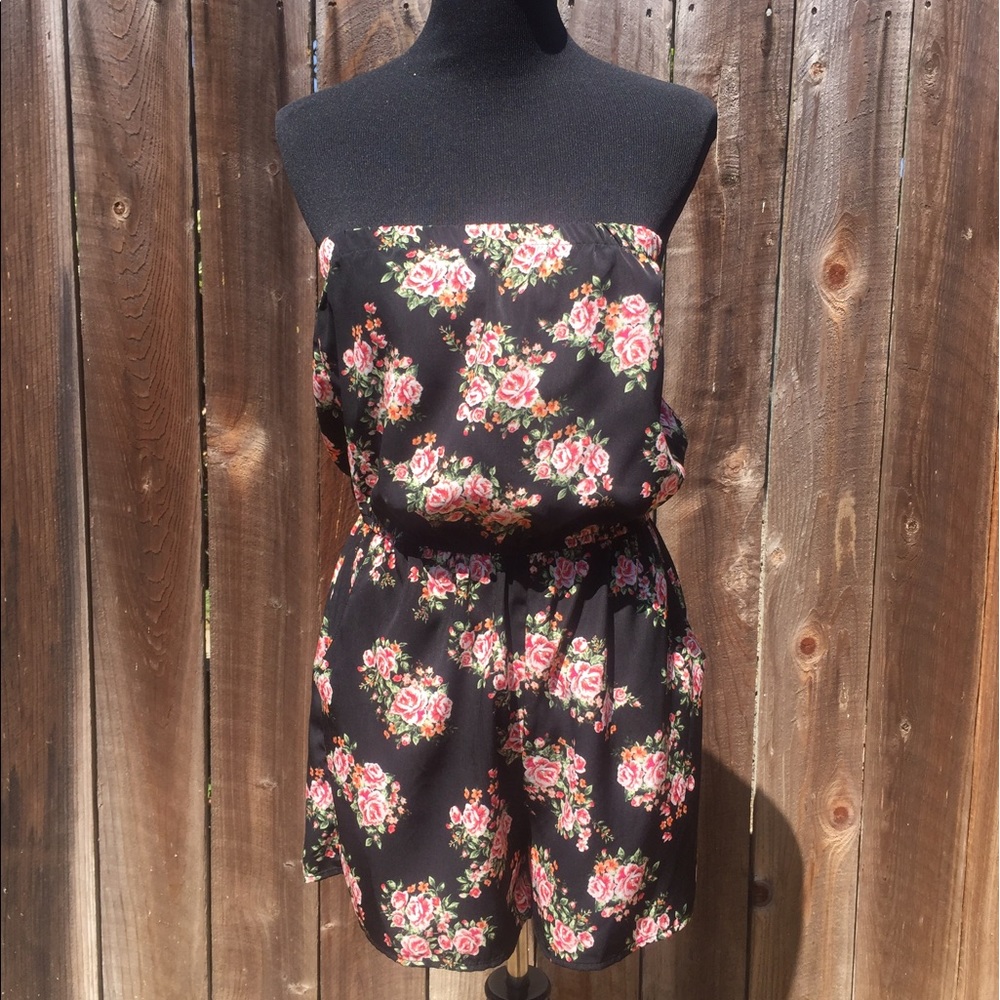 Flowered romper