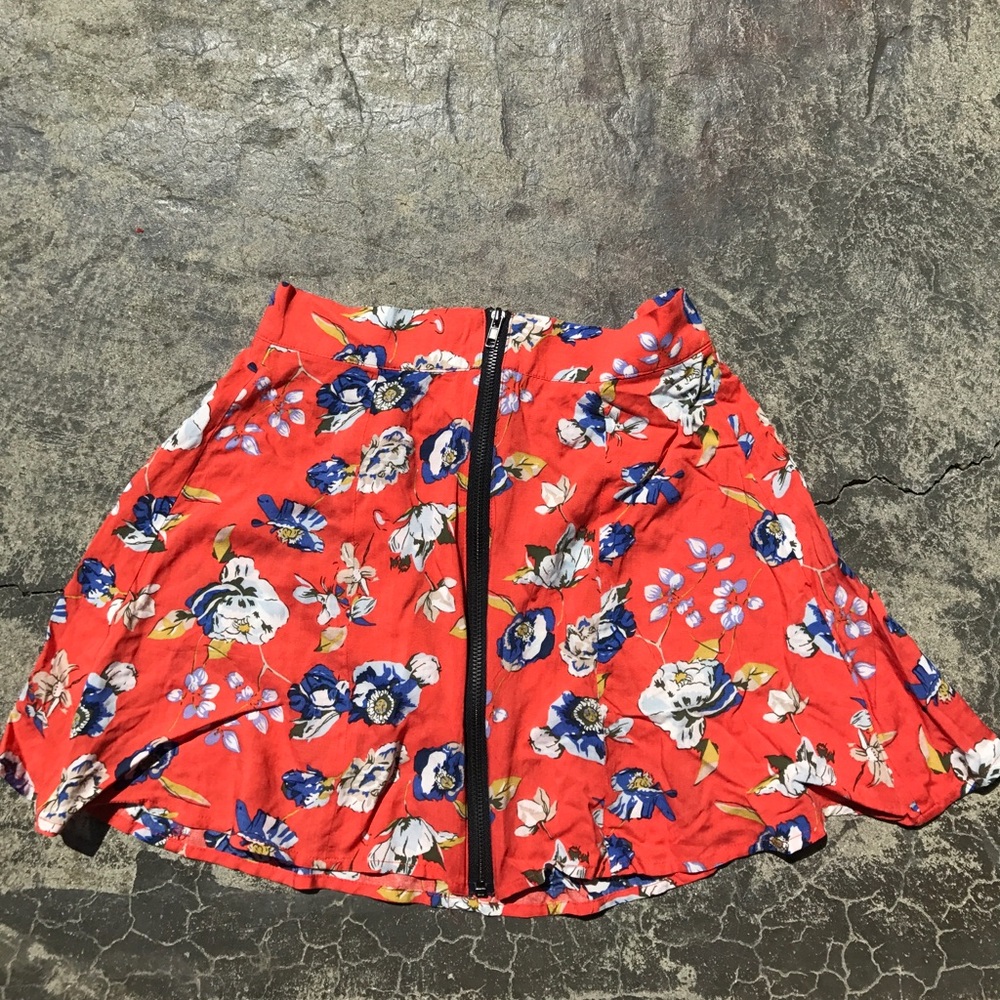 Millau zip up skirt
