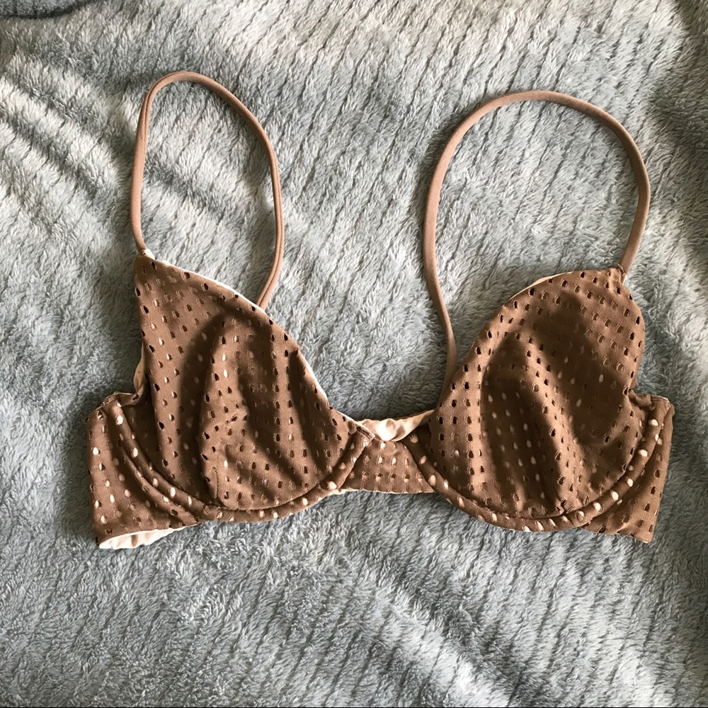 ❌Sold❌ 65 🅿️🅿️ Acacia mesh manhattan