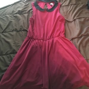 Maroon Peter Pan collar dress