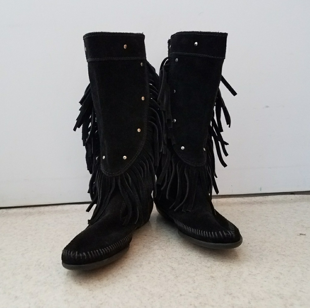 Minnetonka Fringe Boot