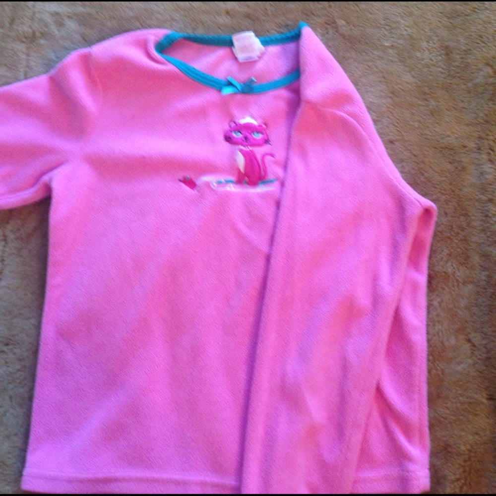 WARM SLEEPWEAR!! 2-piece!