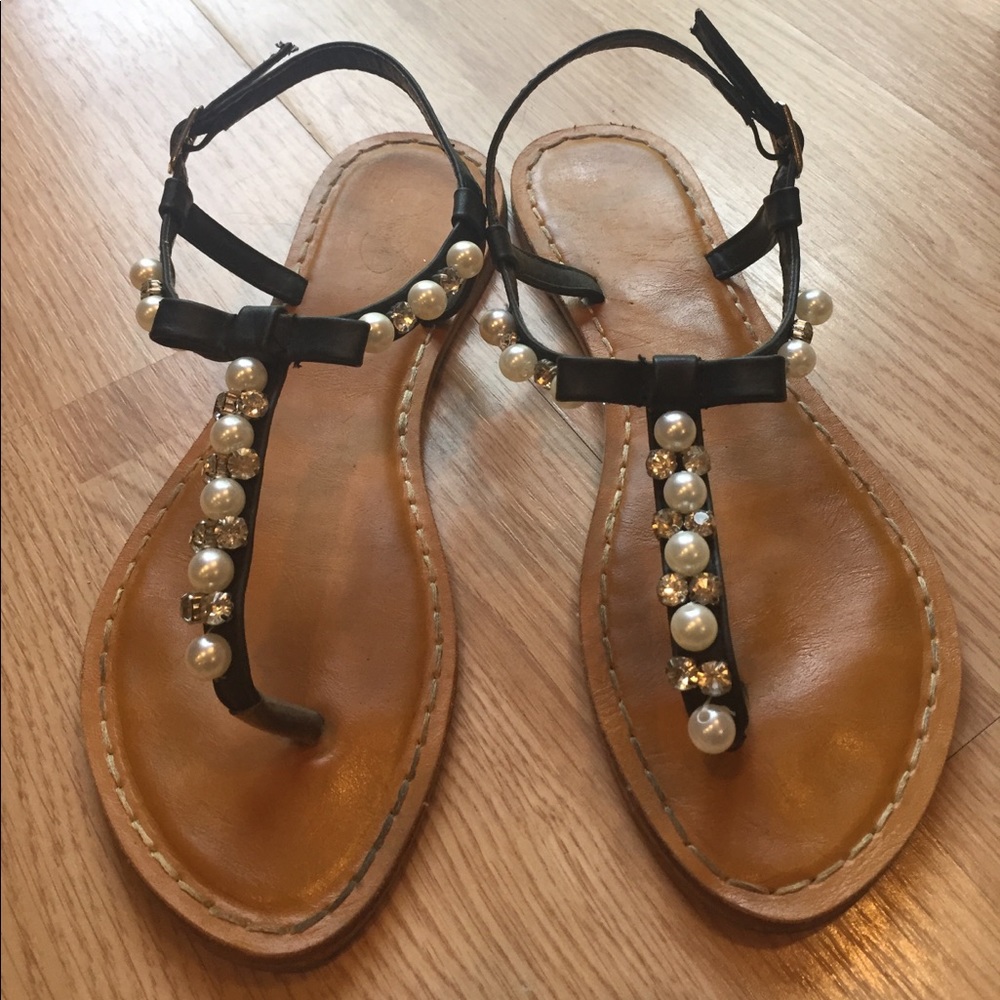Adorable Pearl and Rhinestone Sandals