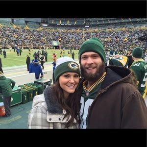 Meet your Posher, Alex