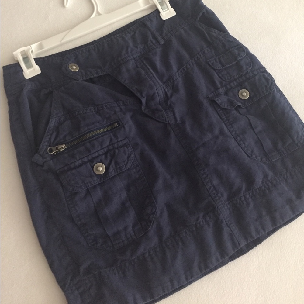 Daughters of the Liberation cargo skirt sz 2