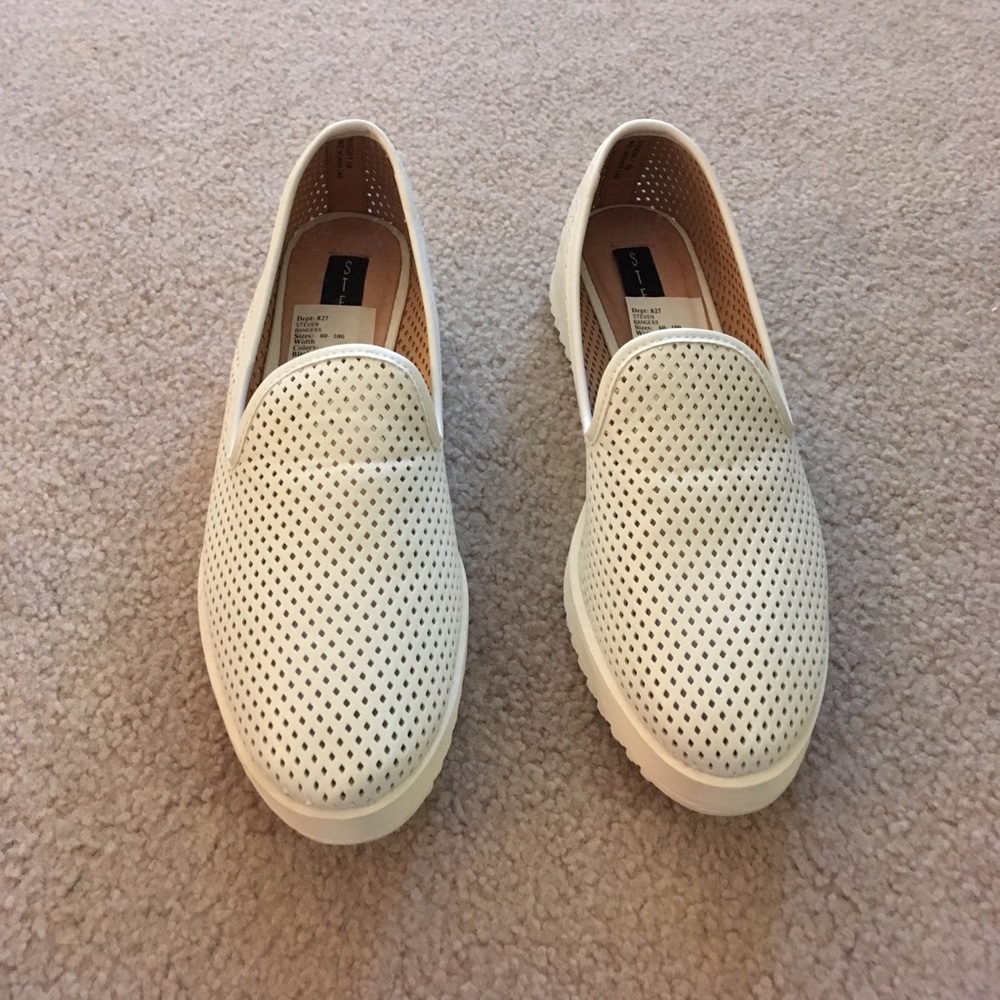 White Steve Madden loafer