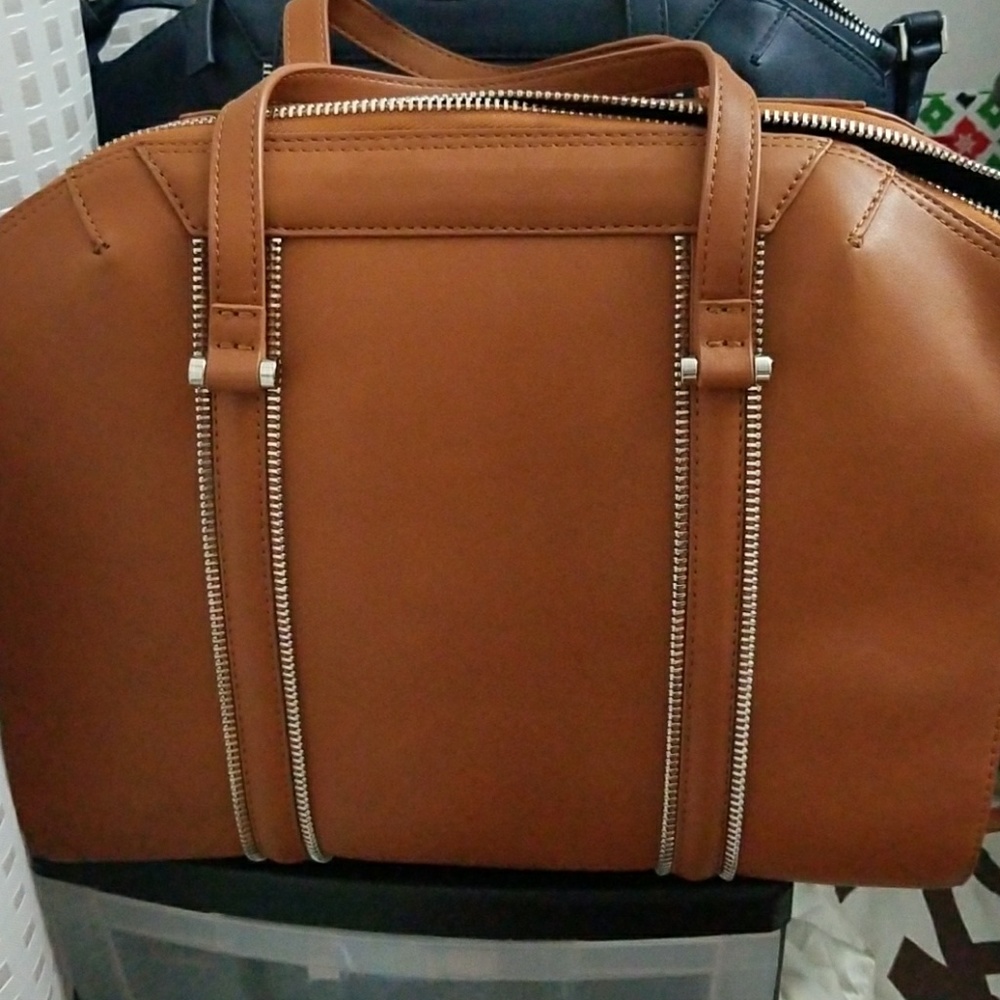SOLD 🚫Women Zara top handle camel handbag