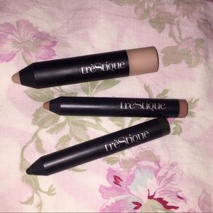 Trèstique Highlighter, Eyeshadow Stick, & Lipstick