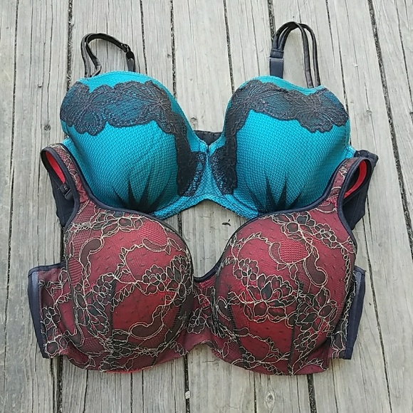 Other - Very Nice! 42DD Bra Bundle