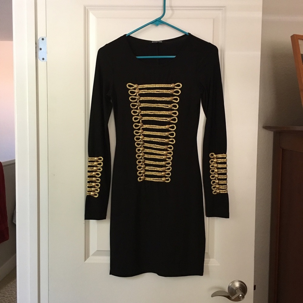 Long-Sleeve Dress Black / Gold