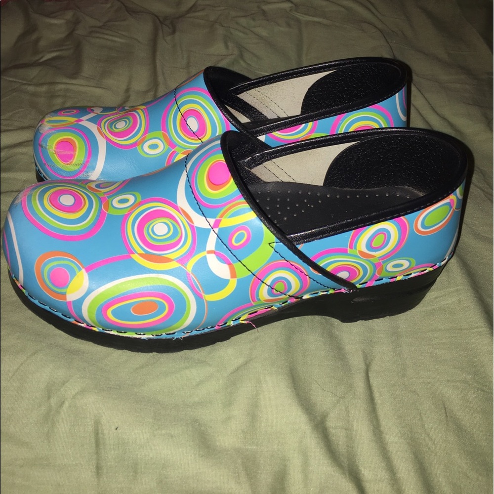 Sanita clogs