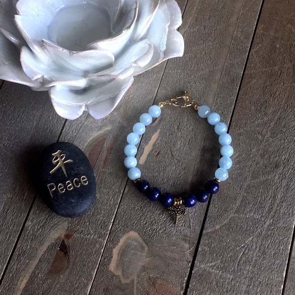 Gemstone Bracelet for Stress Relief - Picture 3 of 4
