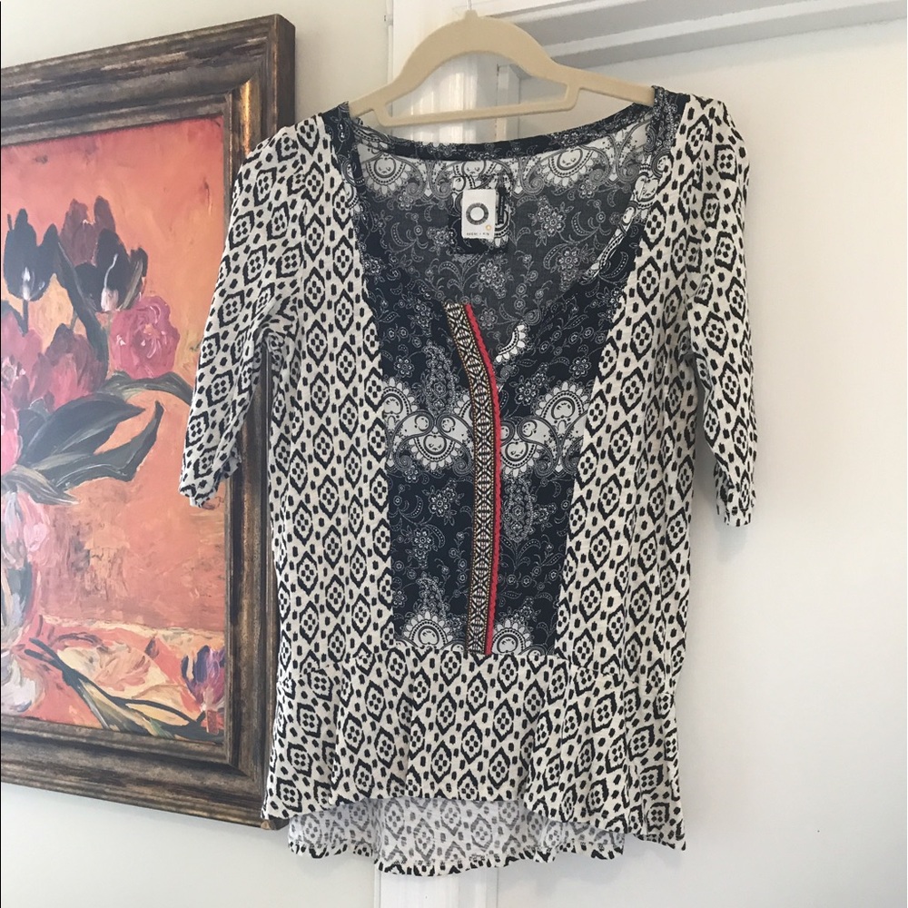 Anthro//Alexis+Kin Tribal Top//Size XS //worn once