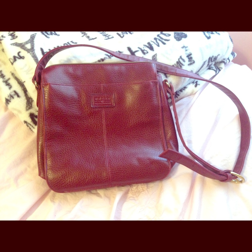 Red Relic leather cross body purse