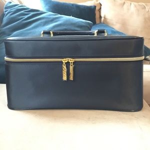 Estée Lauder Make Up Case Set, Brand New!