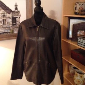 Hardly worn  brown 100% leather jacket